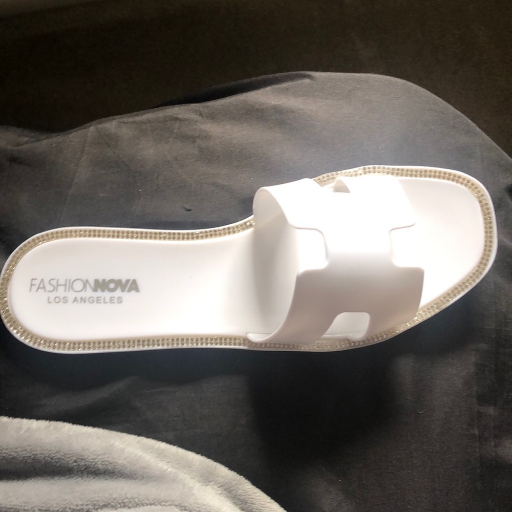 Jelly slipper sandals